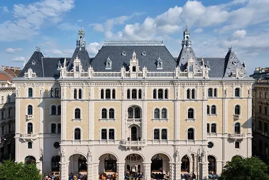 hotel image 003
